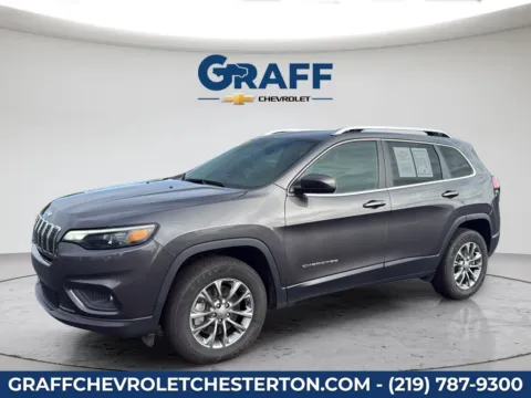 Photos of 2019 Jeep Cherokee Latitude Plus for sale in Burns Harbor, IN at Graff Chevrolet of Chesterton