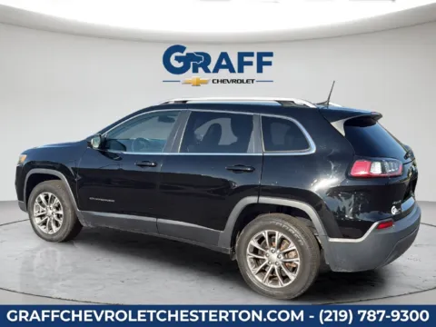 More photos of 2019 Jeep Cherokee Latitude Plus at Graff Chevrolet of Chesterton, IN