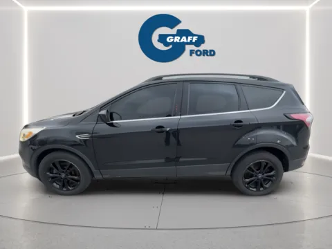 Photos of 2018 Ford Escape SEL for sale in Chesterton, IN at Graff Ford of Chesterton