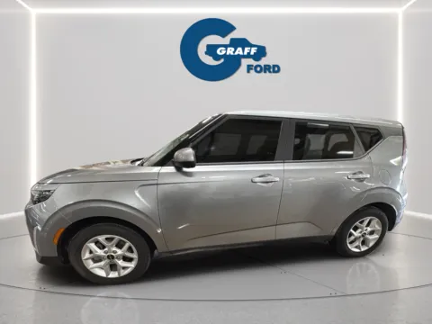 Photos of 2024 Kia Soul LX for sale in Chesterton, IN at Graff Ford of Chesterton