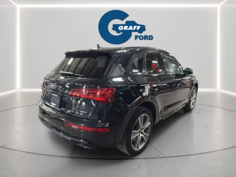 More photos of 2025 Audi Q5 45 S line Premium at Graff Ford of Chesterton, IN