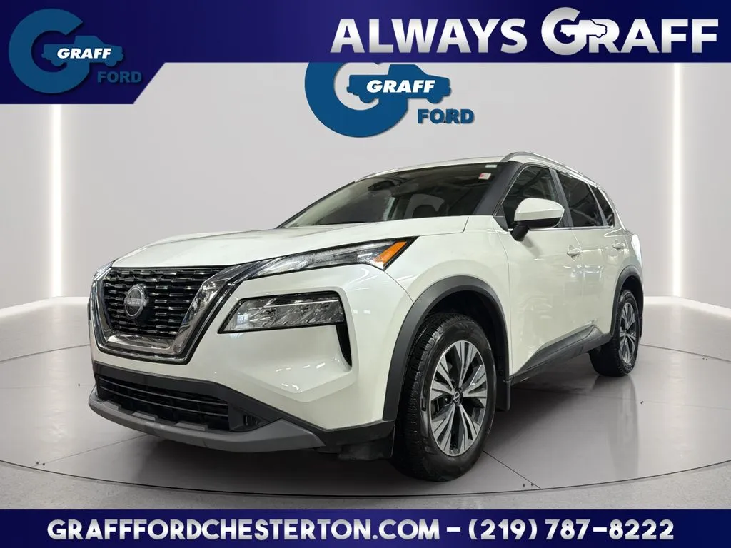 White 2023 Nissan Rogue SV for sale in Chesterton, IN