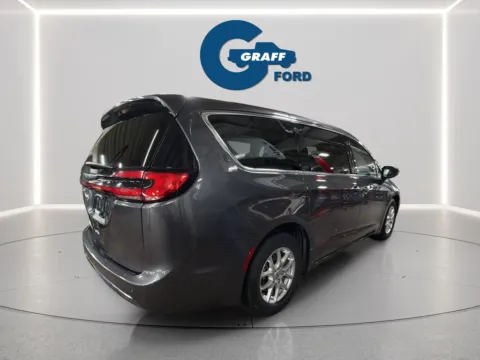 More photos of 2023 Chrysler Pacifica Touring L at Graff Ford of Chesterton, IN