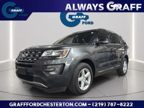 Gray 2017 Ford Explorer XLT for sale in Chesterton, IN