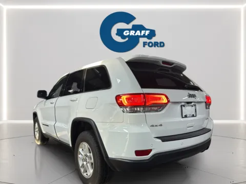 More photos of 2019 Jeep Grand Cherokee Laredo at Graff Ford of Chesterton, IN