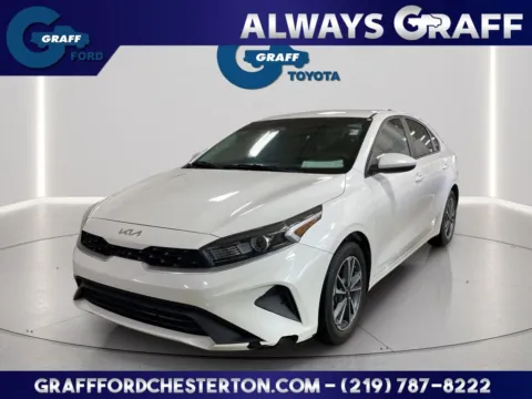 White 2024 Kia Forte LXS for sale in Chesterton, IN