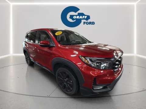 More photos of 2023 Honda Passport EX-L at Graff Ford of Chesterton, IN