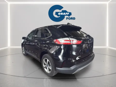 More photos of 2022 Ford Edge SEL at Graff Ford of Chesterton, IN