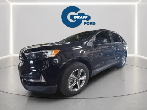 Photos of 2022 Ford Edge SEL for sale in Chesterton, IN at Graff Ford of Chesterton