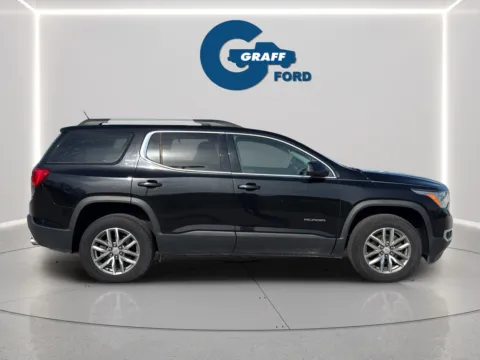 More photos of 2017 GMC Acadia SLE-2 at Graff Ford of Chesterton, IN