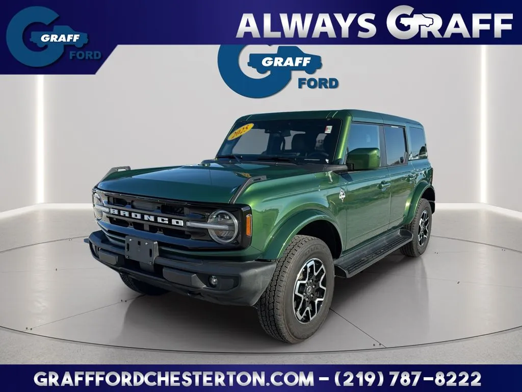 2025 Ford Bronco Outer Banks 4x4's photo
