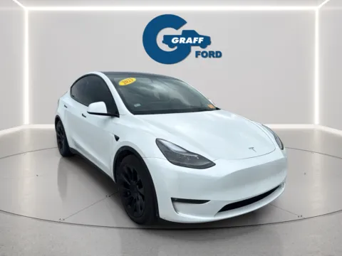 More photos of 2023 Tesla Model Y Long Range at Graff Ford of Chesterton, IN