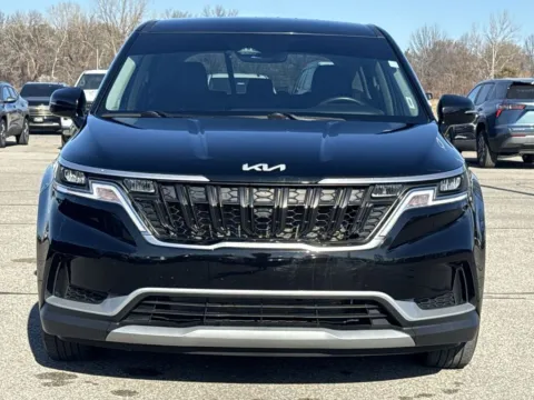 Another view of 2024 Kia Carnival LX for sale in Chesterton, IN at Graff Ford of Chesterton