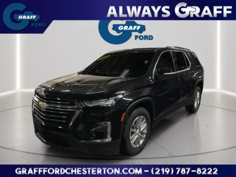 Black 2023 Chevrolet Traverse LT for sale in Chesterton, IN