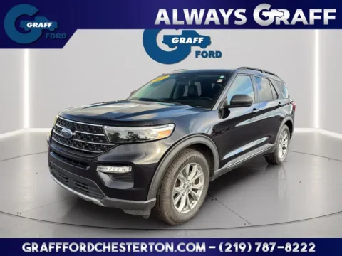 Black 2021 Ford Explorer XLT for sale in Chesterton, IN