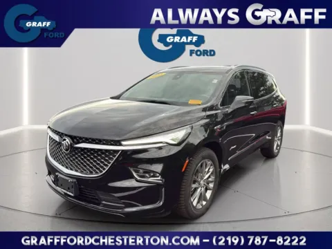 Black 2022 Buick Enclave Avenir for sale in Chesterton, IN