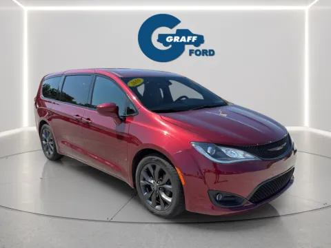 Photos of 2019 Chrysler Pacifica Touring Plus for sale in Chesterton, IN at Graff Ford of Chesterton