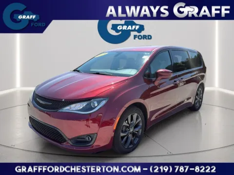 Red 2019 Chrysler Pacifica Touring Plus for sale in Chesterton, IN