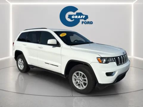 More photos of 2019 Jeep Grand Cherokee Laredo E at Graff Ford of Chesterton, IN