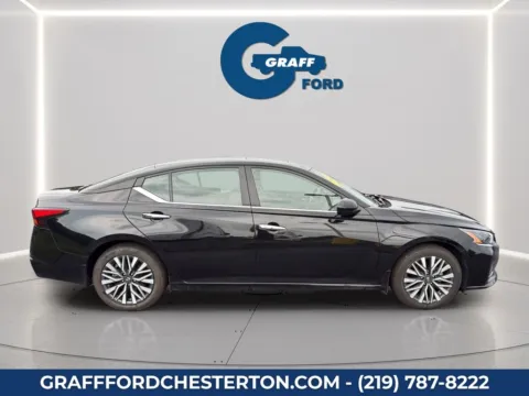 More photos of 2024 Nissan Altima 2.5 SV at Graff Ford of Chesterton, IN