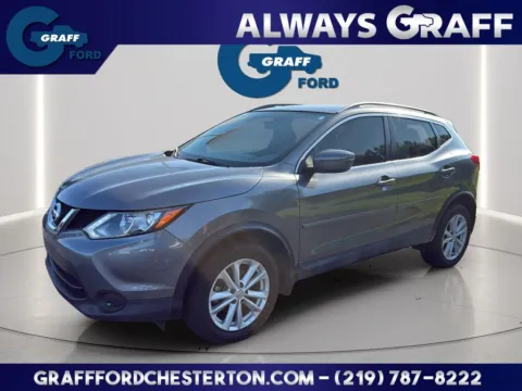 Gray 2017 Nissan Rogue Sport SV for sale in Chesterton, IN