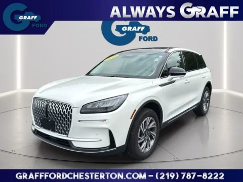 White 2023 Lincoln Corsair Standard for sale in Chesterton, IN