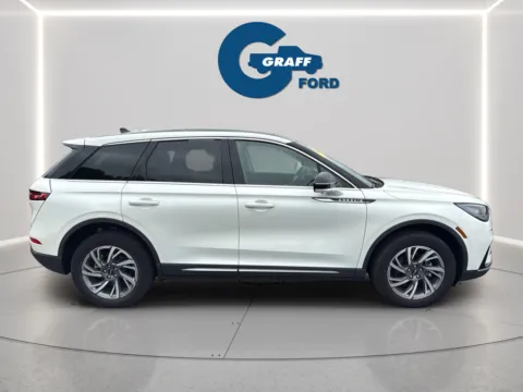 More photos of 2023 Lincoln Corsair Standard at Graff Ford of Chesterton, IN