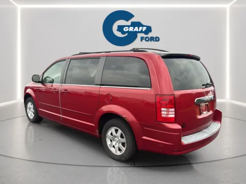 More photos of 2008 Chrysler Town & Country Touring at Graff Ford of Chesterton, IN
