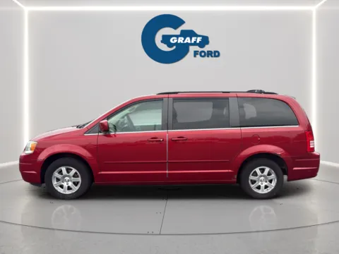 Another view of 2008 Chrysler Town & Country Touring for sale in Chesterton, IN at Graff Ford of Chesterton