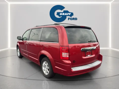 More photos of 2008 Chrysler Town & Country Touring at Graff Ford of Chesterton, IN