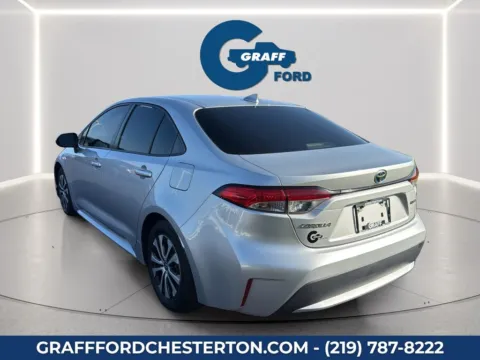 More photos of 2022 Toyota Corolla Hybrid LE at Graff Ford of Chesterton, IN