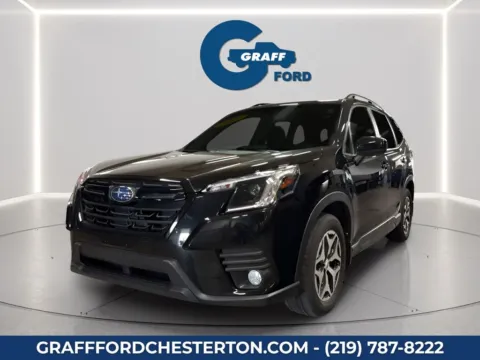 Black 2023 Subaru Forester Premium for sale in Chesterton, IN