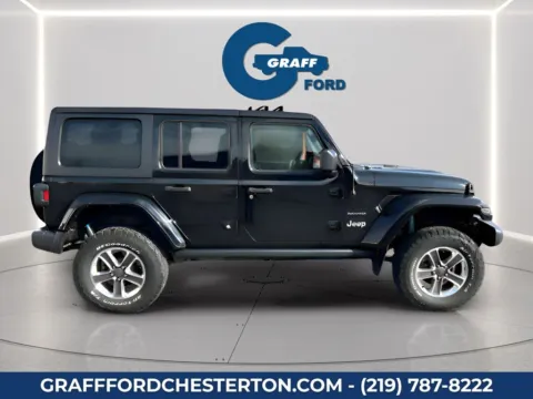 More photos of 2018 Jeep Wrangler Unlimited Sahara at Graff Ford of Chesterton, IN