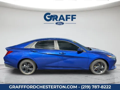 More photos of 2022 Hyundai Elantra SEL at Graff Ford of Chesterton, IN
