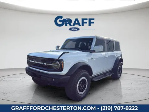 Photos of 2024 Ford Bronco Outer Banks for sale in Chesterton, IN at Graff Ford of Chesterton