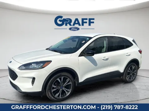 Photos of 2021 Ford Escape SE for sale in Chesterton, IN at Graff Ford of Chesterton