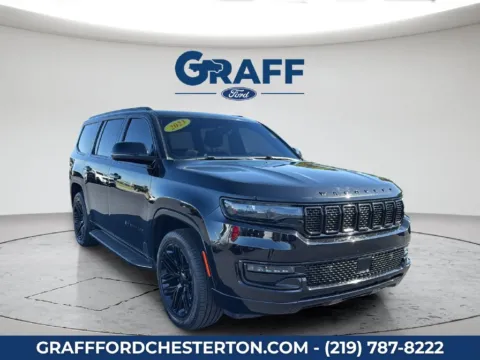 More photos of 2023 Jeep Wagoneer Series II at Graff Ford of Chesterton, IN