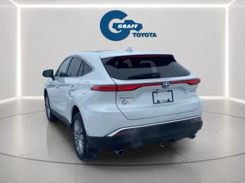More photos of 2024 Toyota Venza Limited at Graff Toyota, IN