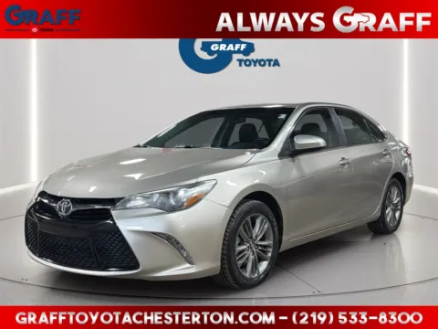 Beige 2017 Toyota Camry SE for sale in Burns Harbor, IN