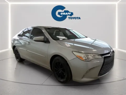 More photos of 2016 Toyota Camry XLE at Graff Toyota, IN