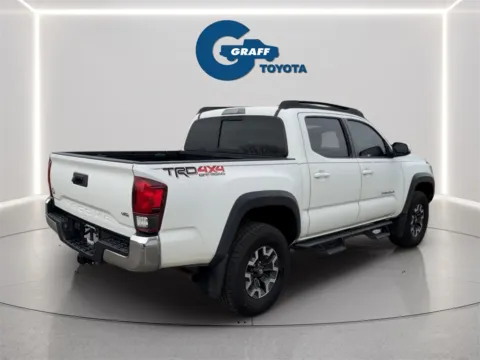 More photos of 2018 Toyota Tacoma TRD Off-Road at Graff Toyota, IN