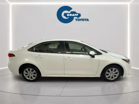 More photos of 2022 Toyota Corolla LE at Graff Toyota, IN
