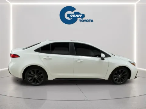 More photos of 2024 Toyota Corolla SE at Graff Toyota, IN