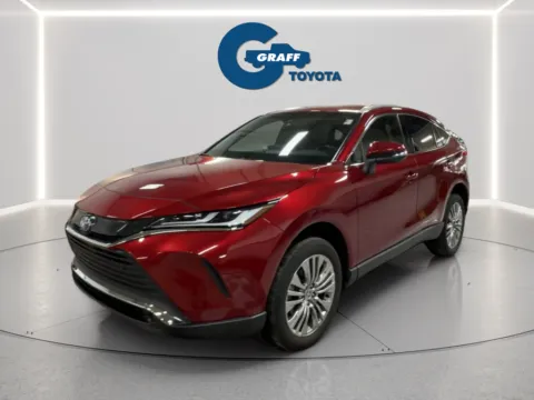 Red 2022 Toyota Venza XLE for sale in Burns Harbor, IN