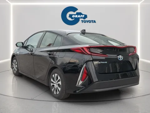More photos of 2021 Toyota Prius Prime LE at Graff Toyota, IN