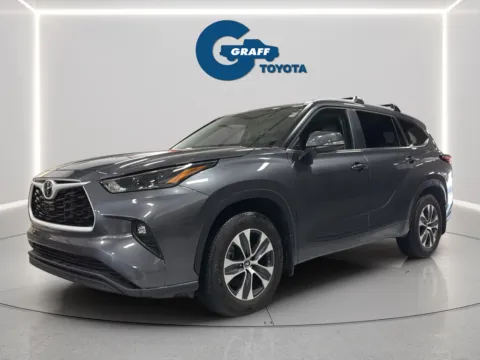 Photos of 2025 Toyota Highlander XLE for sale in Burns Harbor, IN at Graff Toyota