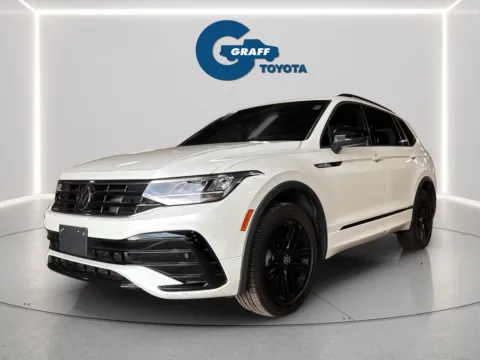 White 2022 Volkswagen Tiguan 2.0T SE R-Line Black for sale in Burns Harbor, IN