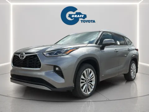 Black 2026 Toyota Highlander Hybrid Platinum for sale in Burns Harbor, IN