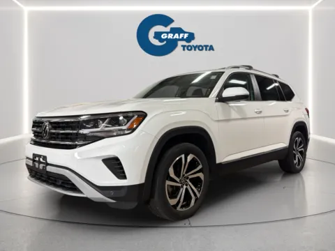 Photos of 2022 Volkswagen Atlas SEL for sale in Burns Harbor, IN at Graff Toyota