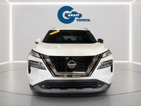 More photos of 2021 Nissan Rogue SL at Graff Toyota, IN